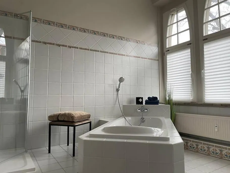 Apartment In Jugendstilvilla Am Grossen Garten I Balkone I Wlan Drezda Németország