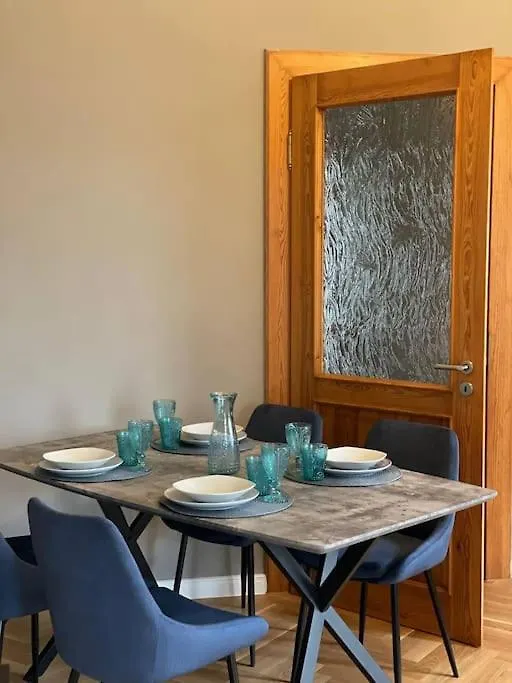 Apartment In Jugendstilvilla Am Grossen Garten I Balkone I Wlan 드레스덴
